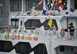 離島區議會近期提出開設「水上的士」航線,聯通長洲及南丫島發揮協同效應。