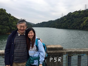 施永青酷愛行山,兩父女常結伴郊遊。(受訪者提供)