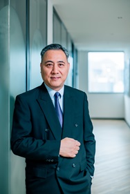 資深營業總監邱偉全（Alvan）