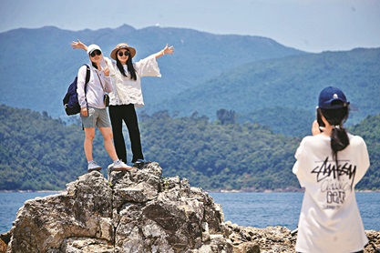 港府推動「四山」旅遊，涵蓋太平山、鳳凰山、西貢海及大帽山。