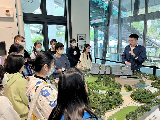 為應對香港及世界各地對能源環境專才需求與日俱增的情況，城大開辦全港首個理學碩士（能源及環境）課程。