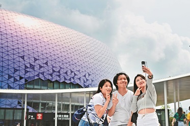 過去一年，啟德體育園舉辦近五十個、合共逾一百二十場國際及本地的體育和娛樂盛事。